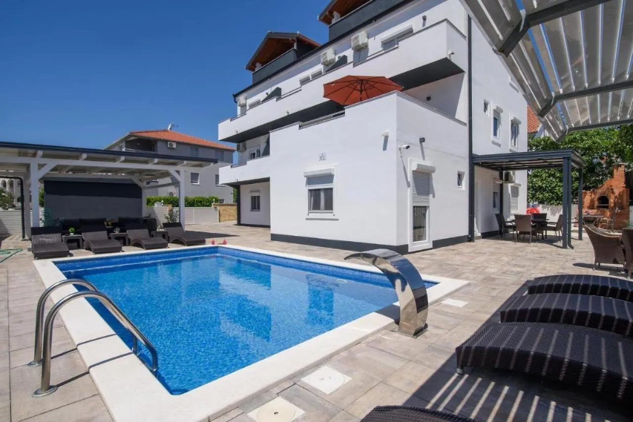 Apartment In Okrug Gornji With Sea View, Terrace, Air Conditioning, Wifi 5134-1 Trogir